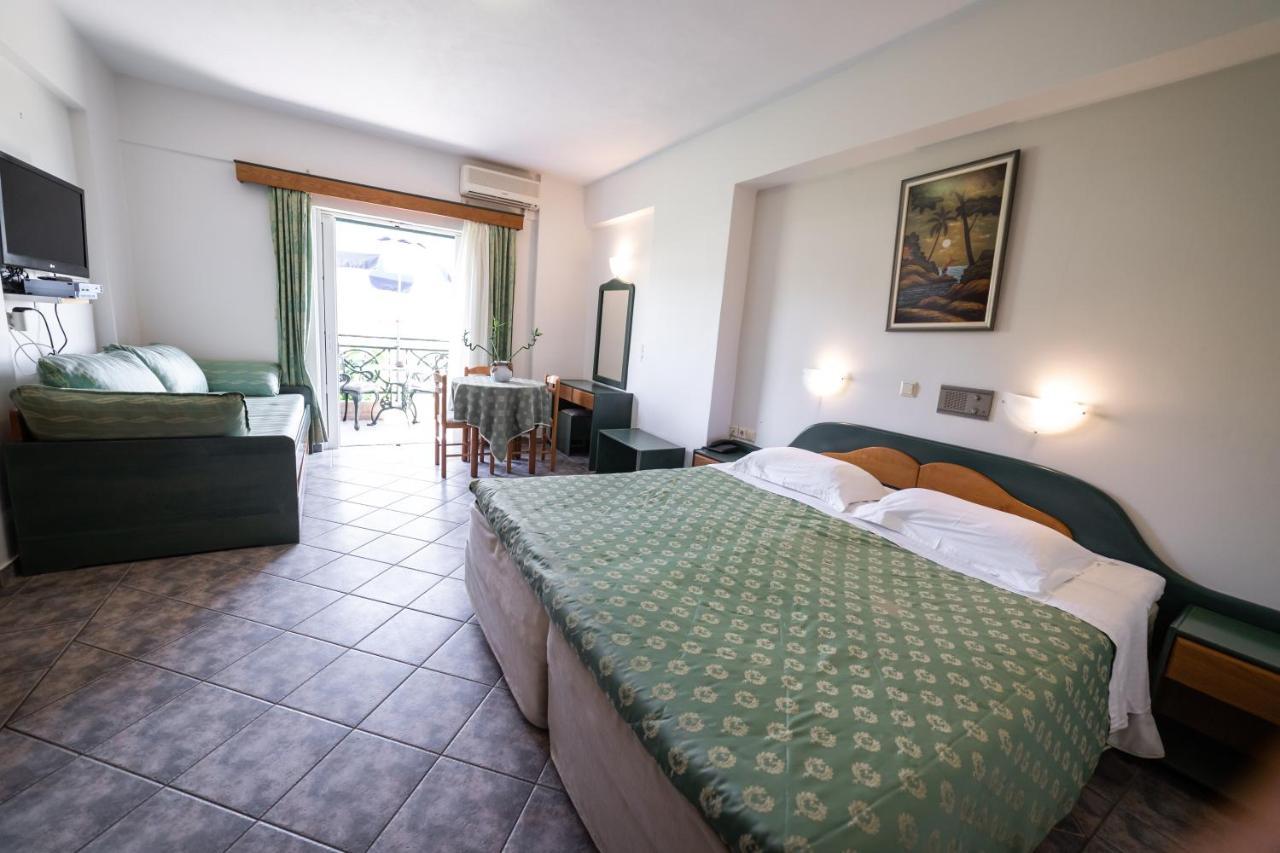 Hotel Odeon Vaszilikí Kültér fotó