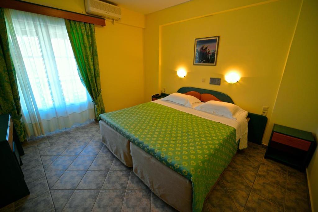 Hotel Odeon Vaszilikí Szoba fotó
